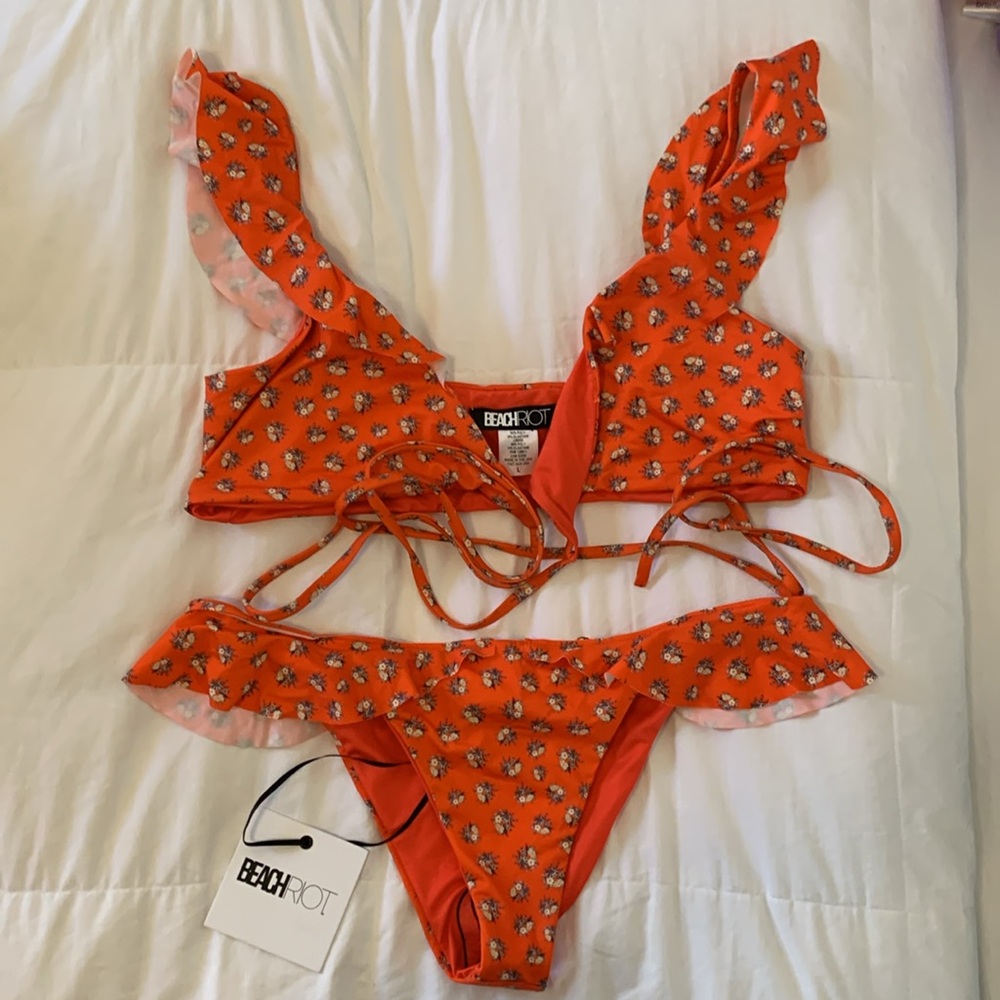 Beach Riot Bikini Set - Picture 4 of 5